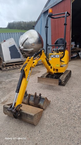 22yr jcb micro dgr - dgr, no