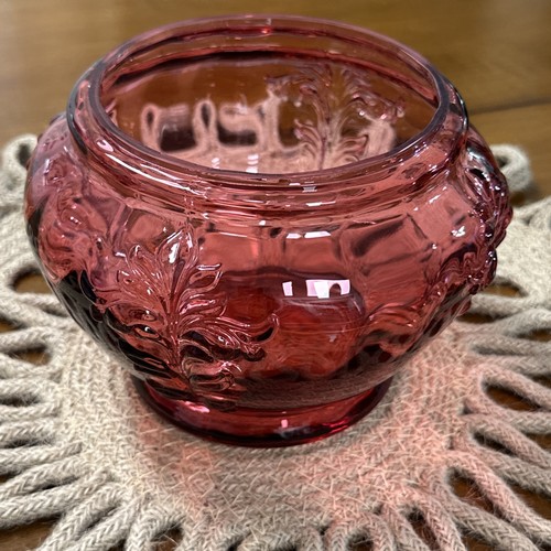 Fenton ruby red art glass - fenton,