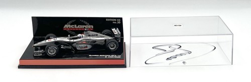 Signed autograph - /, autograph*