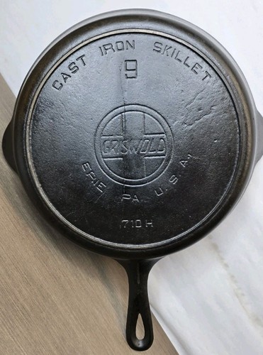 Cracked griswold large - cracked!,