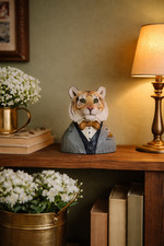 Tiger Bust Ornament Gentleman
