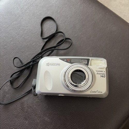 Yashica zoomate 140 limited - yashica,