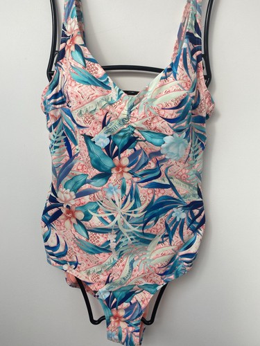 Underwired floral swimsuit - underwired,