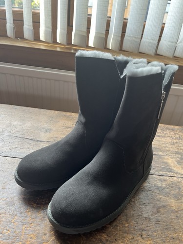 Emu waterproof size boots - size,