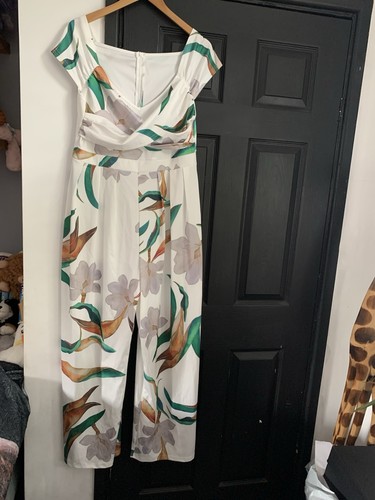 White big flower jumpsuit - white, size