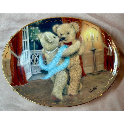 Vintage franklin mint sue - mint,