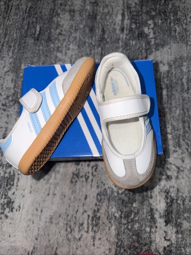 Mary jane adidas - jane’s,