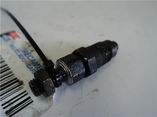 Injector mitsubishi pajero - mitsubishi,