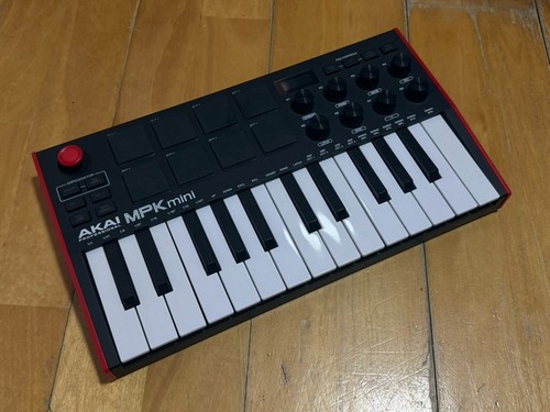Akai mpk mini mk3 - mini, usb