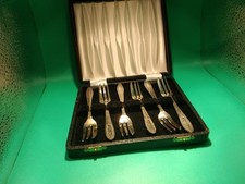 Vintage Boxed Set Of 6 Epns Cake Forks