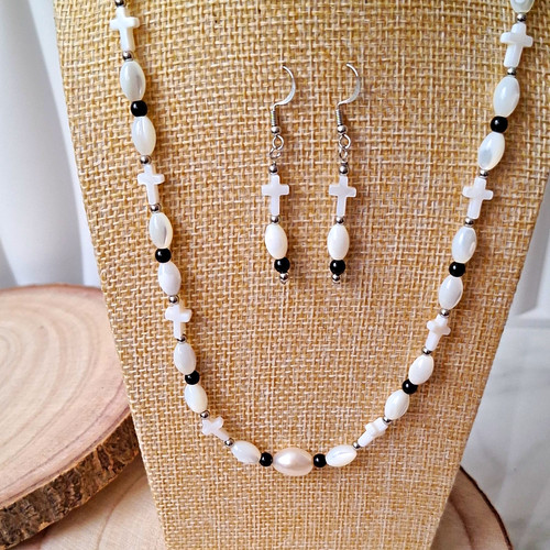 White mother pearl - of,