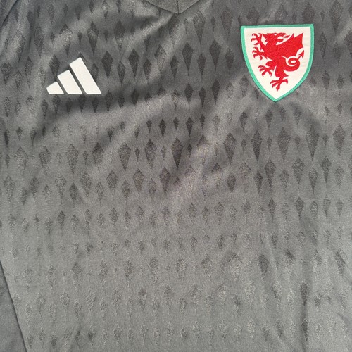 Wales football shirt 2022 - wales,