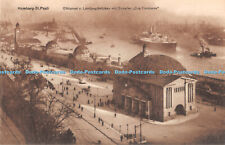 R459243 Hamburg St Pauli Elbtunnel u Landungsbrucken mit Dampfer Cap Finisterre