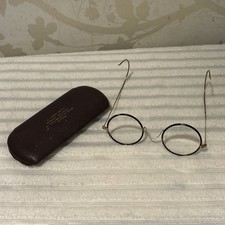 Antique Empire Windsor Gold Tone Wire Framed Reading Glasses Spectacles & Case