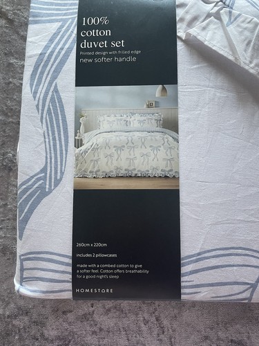 Bow print white frilled duvet - bow,
