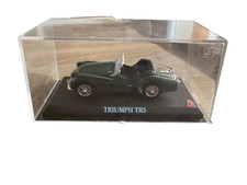 Miniature car - TRIUMPH TR3 GREEN - BOX