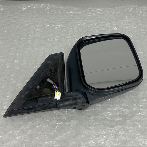 Front right door - wing, mirror