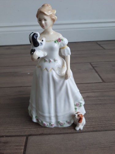 Royal doulton china lady doll - doulton,