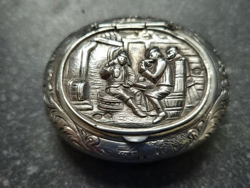 Superb repousse dutch - repousse,