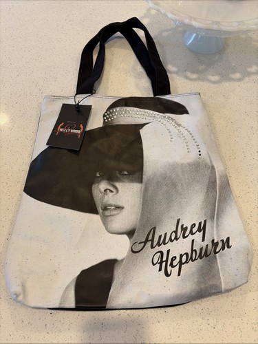 Audrey hepburn black - black, white
