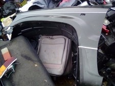 isuzu trooper passenger front