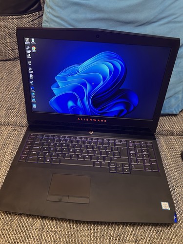 Alienware 7th gen 32gb - i7,