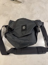 Crumpler Camera Bag Light