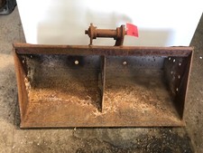 Grading Bucket Pin 30mm JCB 36" £175+vat B234