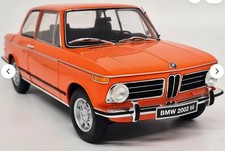 Kyosho 1:18 - 08543P BMW 2002
