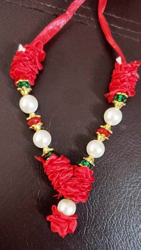 White moti red satin haar - white, /