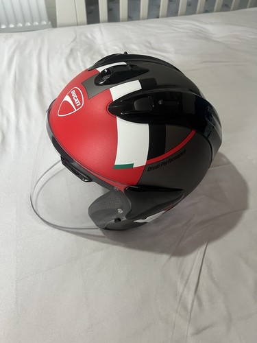 Ducati arai vas - arai, sz-r