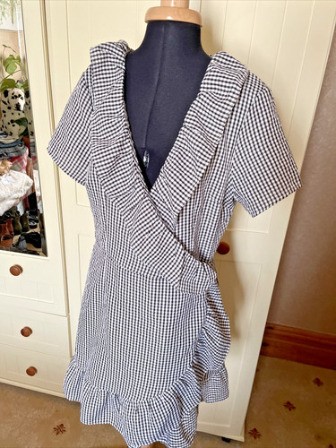 Brave soul ladies ruffle wrap - brave,