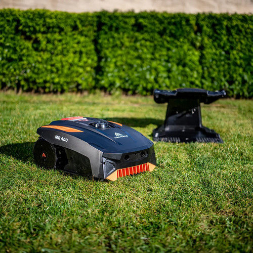 Brand new yard - brand,