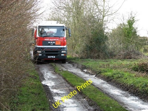 Photo 6x4 oil tanker - 6x4, on