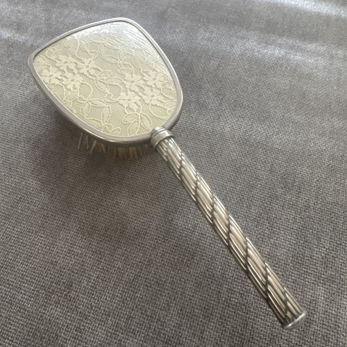 Vintage hairbrush - ,