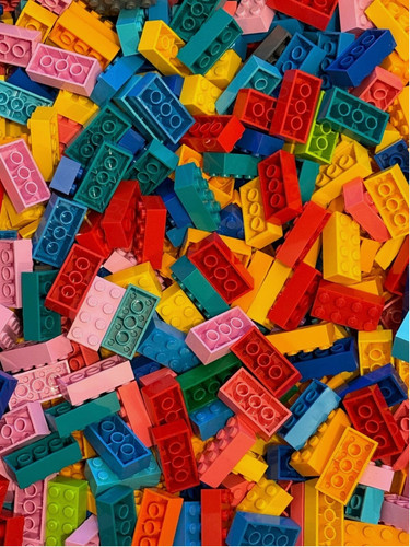 100 lego bricks 2x4 various - lego,