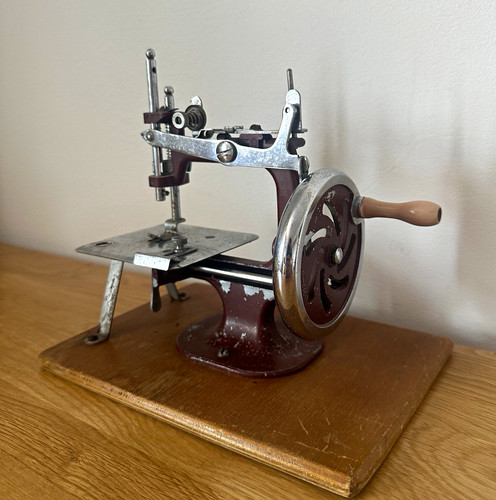 Vintage hand crank - crank, mechanical