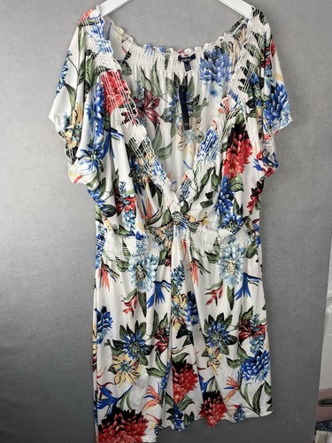 Women samya size short - women's,