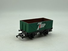 B5283 Hornby Green 7UP