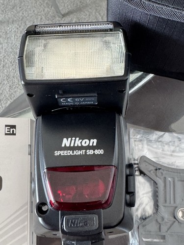 Nikon 800 speedlight - sb-,