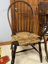 Spindle Bow Back Farmhouse