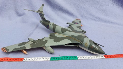 Scale handley page victor - scale,