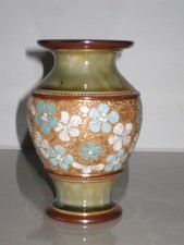 VINTAGE ROYAL DOULTON LAMBETH