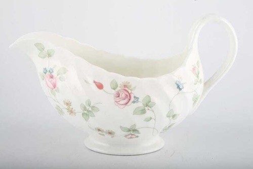 Wedgwood rosehip sauce - rosehip,
