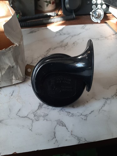 Convertible emergency horn - convertible,