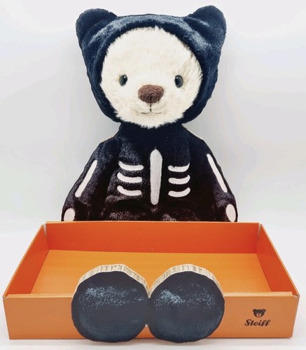 Steiff shop display - 2,