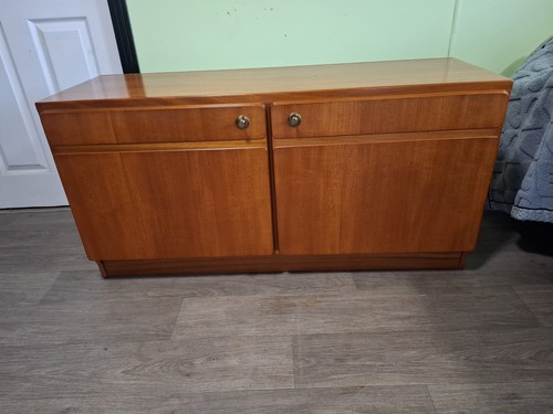 Mid century teak sideboard - mid,