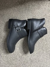 Marks & Spencer Side Zip Ankle Boot Fleece Lining Size 7