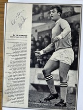 GLYN PARDOE  Manchester City. Signed Magazine Picture.