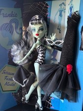 Monster High x Barbie Frankie